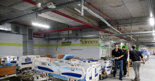 Bên trong bệnh viện 3 tầng 'lớn nhất thế giới dưới lòng đất': Được vận hành trong trường hợp khẩn cấp, có thể hoạt động ngay cả khi có báo động tên lửa