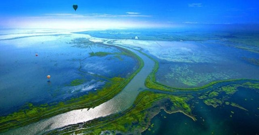 Hồ nước ngọt được mệnh danh là ‘Tam giác quỷ phương Đông’ dài gần 200km, là nơi diễn ra hàng loạt vụ tàu thuyền mất tích bí ẩn