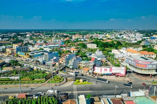 Huyện đông dân nhất Việt Nam sắp trở thành 'thành phố trong thành phố'