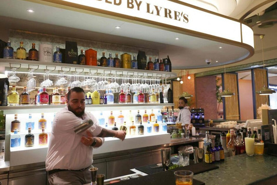Ả Rập Saudi mở cửa hàng rượu cho các nhà ngoại giao
