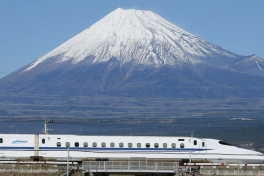 11 năm trước Nhật Bản đã khiến thế giới 'ngả mũ thán phục': 1.200 kỹ sư hoàn thiện đường ray tàu điện ngầm chỉ trong 3,5 tiếng