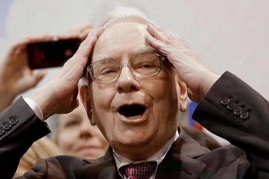 Sai lầm 'ngu ngốc' của Warren Buffett: Ôm cổ suốt 20 năm, bán vội trong 3 tháng, giờ ngậm ngùi khi giá tăng kỷ lục