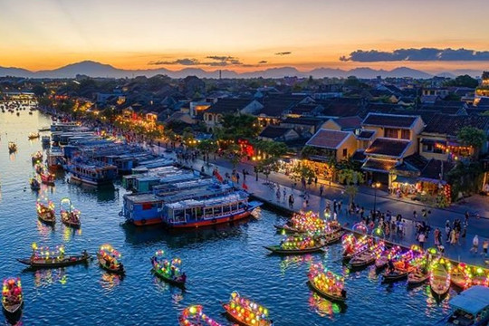 Việt Nam đặt mục tiêu đón 17-18 triệu lượt khách quốc tế