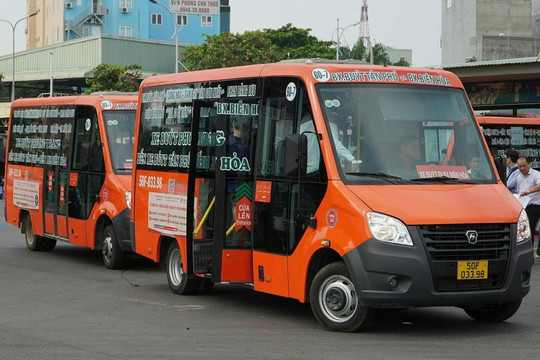 Xe buýt Phương Trang bất ngờ tạm dừng hoạt động tại Nha Trang dịp Tết 2024