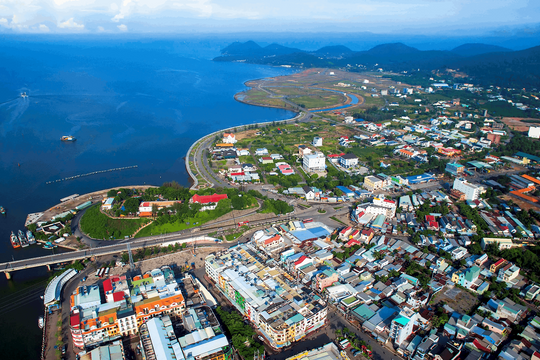 Hai tỉnh miền Nam được quy hoạch là khu kinh tế biển sẽ có thêm thành phố, giữ vai trò kết nối chủ chốt của Đồng bằng sông Cửu Long