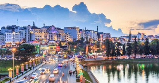 Thành phố nổi tiếng của Việt Nam vừa tròn 130 tuổi, nằm ở độ cao 1.500m, đang phấn đấu thành đô thị di sản thế giới