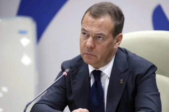 Ông Medvedev cảnh báo NATO về "Ngày tận thế"