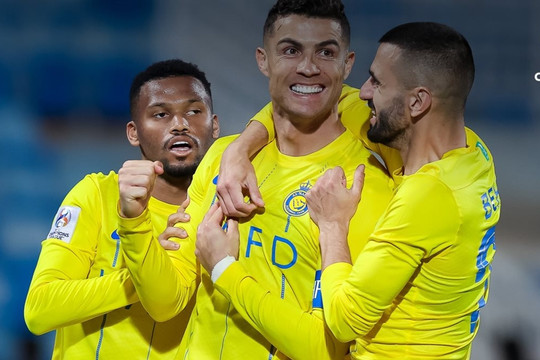 Ronaldo bừng sáng, Al Nassr giành lợi thế ở vòng 1/8 Cúp C1 châu Á