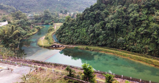 Con sông thiêng dài 113km ở tỉnh biên ải phía Bắc, là nơi nuôi dưỡng nhiều chiến tướng lừng danh của Việt Nam