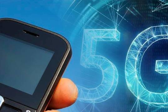 Đấu giá “băng tần vàng” cho 5G, sắp chặn điện thoại 2G "cục gạch"