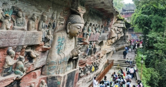 Độc đáo công trình điêu khắc trên đá có niên đại hơn 800 năm gồm 50.000 bức tượng, là Di sản thế giới được UNESCO công nhận