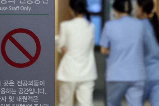 Tổng thống Hàn Quốc không nhượng bộ trước yêu cầu của các bác sĩ