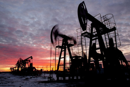 Mất ‘mối’ dầu thô Nga do các lệnh trừng phạt, Ấn Độ phải chật vật tìm kiếm nguồn cung nhập khẩu