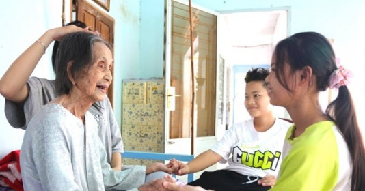 Cụ bà Việt Nam 119 tuổi, có 150 con, cháu, chắt, chút, chít… vượt kỷ lục của người già nhất thế giới
