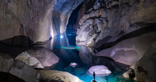 Hang động có mặt cắt ngang lớn nhất hành tinh của Việt Nam được vinh danh top 10 hang động đẹp nhất thế giới