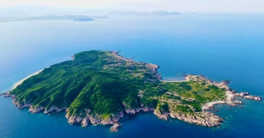 ‘Đảo Robinson’ ở miền Trung Việt Nam chỉ rộng 1,2km2, không có nhà dân, điện và wifi