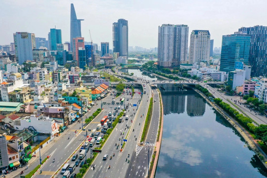 Thành phố trực thuộc Trung ương là 'đô thị đặc biệt' của Việt Nam, thu ngân sách đạt 84.000 tỷ