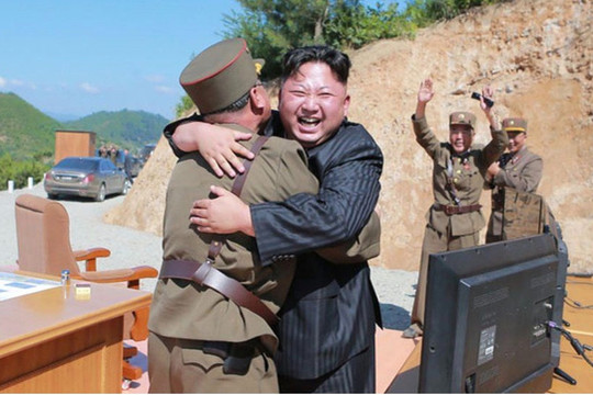 Chặng đường chạm mốc quyền lực vào năm 27 tuổi của ông Kim Jong Un