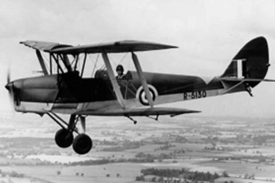 Chuyện ít biết về người lái máy bay đầu tiên cho không quân Việt Nam: Là hàng binh người Đức, được Bác Hồ đặt tên và có nhiều đóng góp cho ngành Hàng không dân dụng