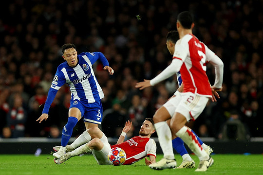 Cập nhật kết quả Arsenal 1-0 FC Porto: Căng thẳng hiệp phụ