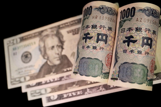 Nghịch lý yên Nhật không tăng vọt mà lại giảm sâu sau quyết định của BoJ