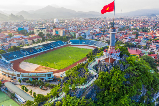 Không phải Hạ Long, một địa phương giáp Trung Quốc 'lên ngôi' trở thành thành phố trực thuộc tỉnh lớn nhất Việt Nam