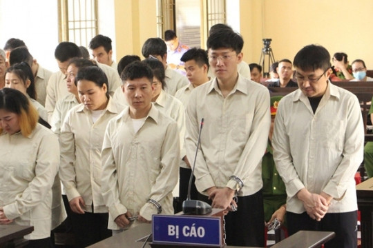Xét xử 'trùm' Trung Quốc cho vay nặng lãi hơn 20.000 tỷ đồng, câu kéo hơn 1 triệu nạn nhân Việt Nam