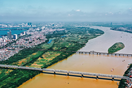 Hà Nội dự kiến làm đường sắt 1 ray chạy dọc sông Hồng