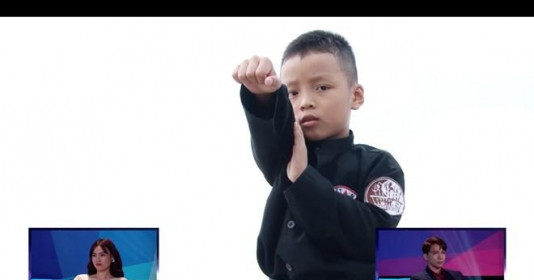 Chân dung ‘thần đồng bắn cung’ nhỏ tuổi nhất Việt Nam, thành thạo tất cả các động tác khó khi mới 7 tuổi
