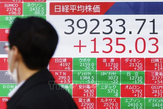 Cổ phiếu tiêu dùng có trở thành động lực mới của thị trường chứng khoán Nhật Bản?