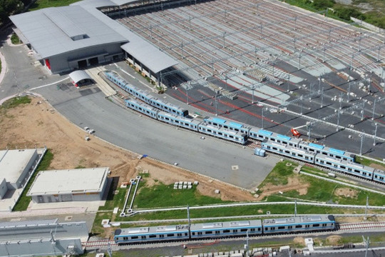 Metro số 1 chạy thương mại 7 đoàn tàu đầu tiên từ tháng 7