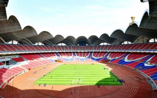 Choáng ngợp với sân vận động lớn nhất thế giới ở Triều Tiên: Sức chứa 150.000 người, vượt mặt nhiều ‘thánh địa’ bóng đá nổi tiếng