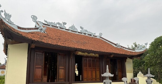 Đền thờ duy nhất có lăng mộ vị vua đầu tiên xưng Đế trong lịch sử dân tộc Việt Nam
