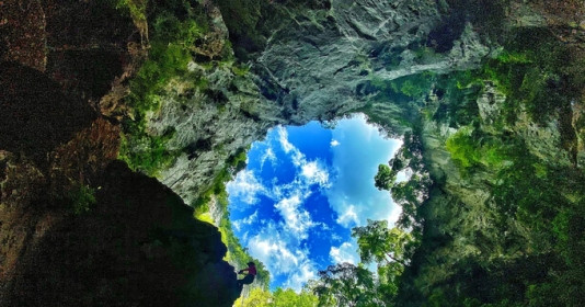 Phát hiện hàng loạt hang động mới tại 'Điểm đến sinh thái đón nhiều du khách nhất Việt Nam năm 2023'