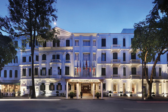 Khách sạn 123 tuổi, là khách sạn 5 sao đầu tiên của Việt Nam trở thành điểm dừng chân của CEO Apple Tim Cook