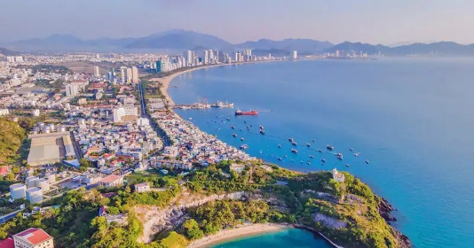 Một thành phố 100 năm của Việt Nam lọt top điểm đến ‘rẻ’ nhất châu Á: 'Viên ngọc xanh' cách TP. HCM 400km