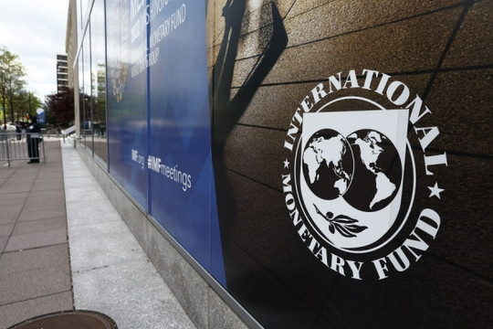 IMF nâng dự báo tăng trưởng toàn cầu nhưng khẳng định Trung Quốc vẫn là ‘rủi ro tiềm ẩn’
