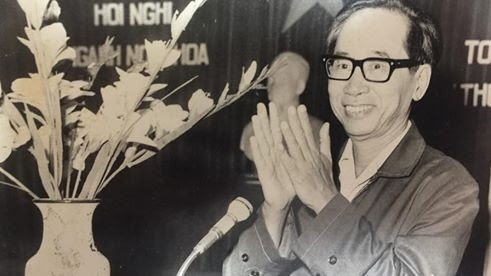 Vị Giáo sư từng là Chủ tịch Hiệp hội Y học các nước Đông Nam Á, trở thành Hiệu trưởng Trường Y sĩ Việt Nam khi mới 30 tuổi, được mệnh danh là lão thần trụ cột của nền y học Việt Nam
