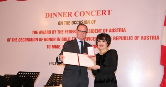Người phụ nữ Việt Nam đầu tiên được Tổng thống Áo trao tặng Huân chương Vàng cống hiến, từng trợ giúp đưa Coca-Cola vào đầu tư tại Việt Nam