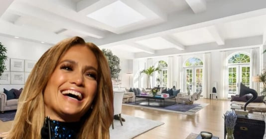 Nữ ca sĩ nổi tiếng thế giới rao bán thành công căn penthouse 25 triệu USD