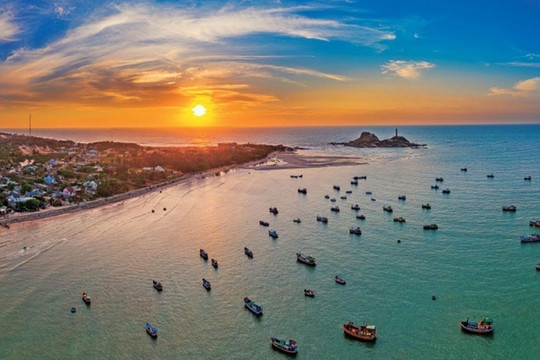 Thành phố biển đẹp nhất nhì Việt Nam sắp được mở rộng lên hơn 300km2, sáp nhập thêm 2 huyện