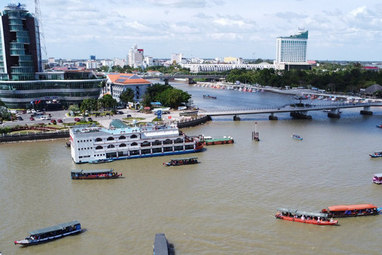 TP Cần Thơ nói về tốc độ tăng trưởng kinh tế thấp nhất đồng bằng sông Cửu Long