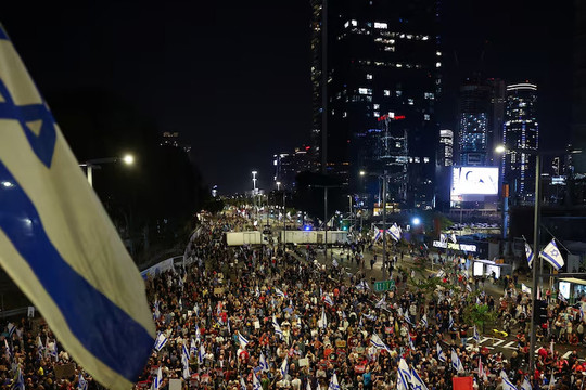 Hàng nghìn người Israel biểu tình rầm rộ chống chính phủ
