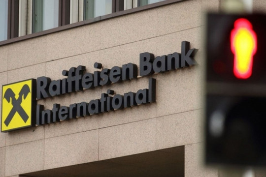 Bất ngờ bị thế lực hùng mạnh ‘đánh úp’, ngân hàng nước ngoài lớn nhất của Nga có khả năng ‘bay màu’