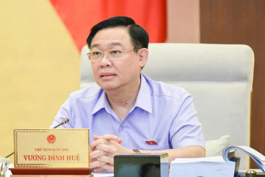 BCH Trung ương Đảng đồng ý để đồng chí Vương Đình Huệ thôi giữ các chức vụ