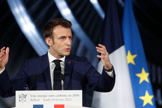 Tổng thống Pháp: Châu Âu cần bớt lệ thuộc vào Mỹ