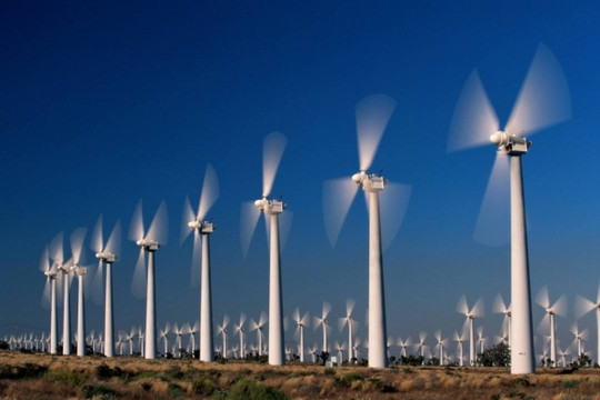 Trao giấy chứng nhận đăng ký đầu tư dự án điện gió 1.730 tỷ đồng cho Tập đoàn Hà Đô (HDG)