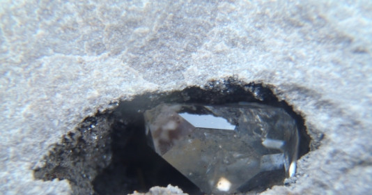 Thực hư siêu lục địa tan rã khiến kim cương đặc biệt quý trồi lên