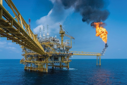 Đằng sau ‘sự bùng nổ' của nhóm cổ phiếu dầu khí: Lãi đậm sau 3 tháng, nhiều doanh nghiệp làm 1 quý đủ KPI nửa năm