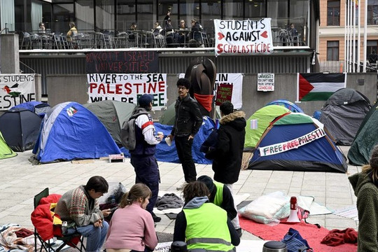 Bùng phát làn sóng biểu tình phản đối Israel tại các trường đại học châu Âu